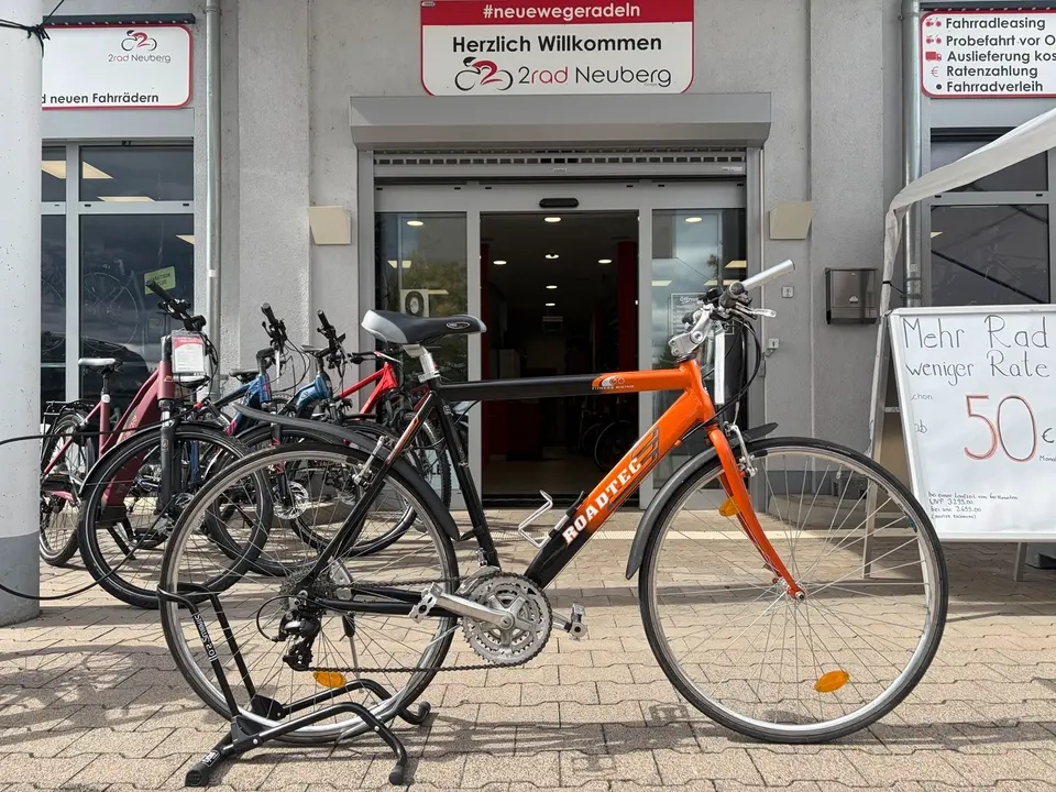 Roadtec Trekkingrad 28 Zoll – 24 Gänge – RH 56 cm