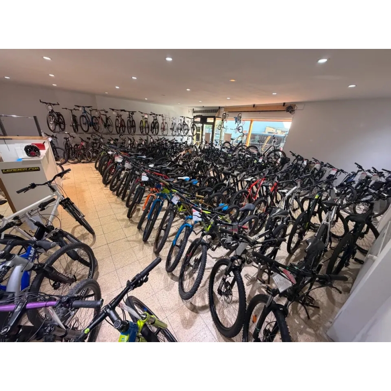 RIESIGE AUSWAHL AN GEBRAUCHTEN FAHRRÄDERN & E-BIKES