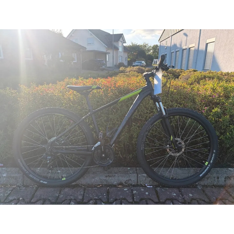 CUBE Aim – 27,5 Zoll – MTB Hardtail Shimano – Federgabel